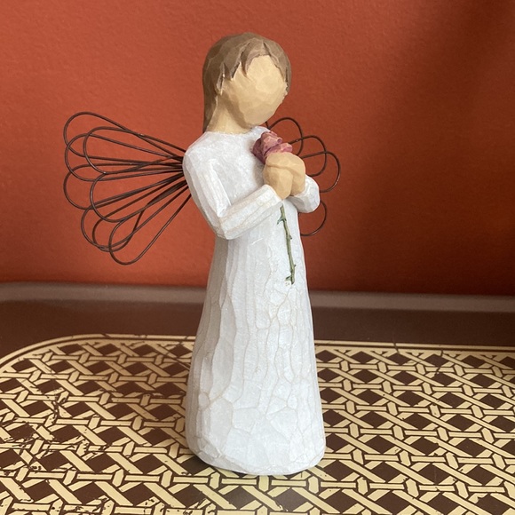 WILLOW TREE LOVING ANGEL - Picture 3 of 5